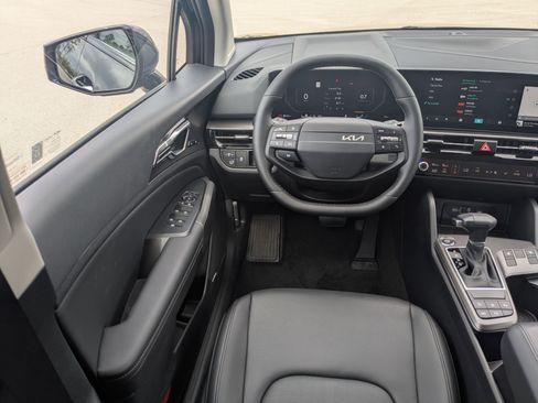 Used 2026 Kia Sportage SX image 22