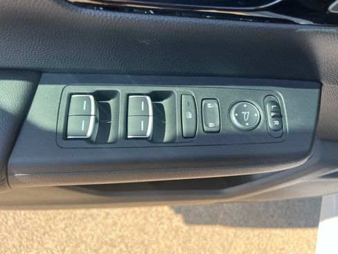 Used 2026 Honda CR-V EX-L image 25