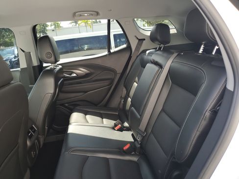 Used 2023 GMC Terrain SLT w/ LPO, Floor Liner Package AWD/4WD image 15