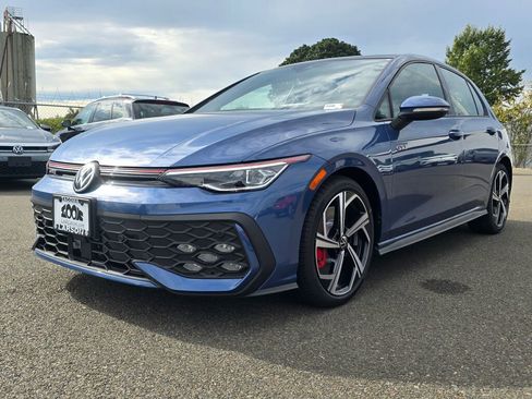 New 2025 Volkswagen GTI SE image 8