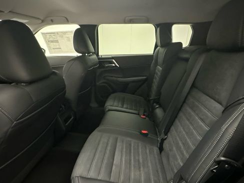 New 2026 Nissan Rogue SL AWD/4WD image 10
