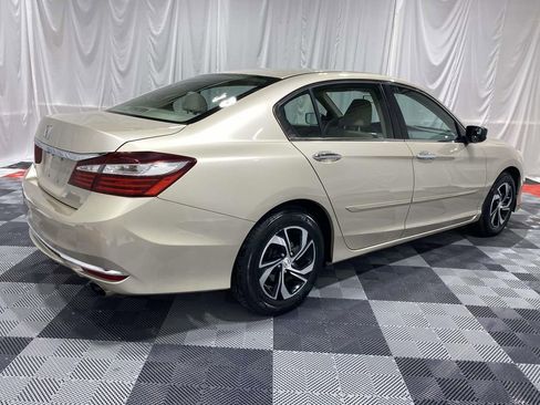 Used 2017 Honda Accord LX image 4