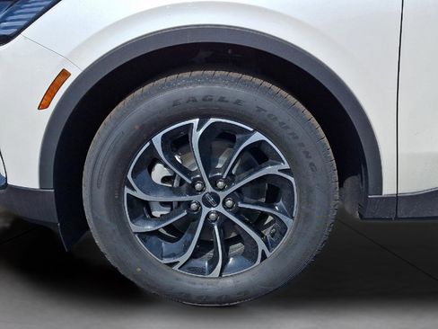 New 2026 Lincoln Nautilus Premier image 6