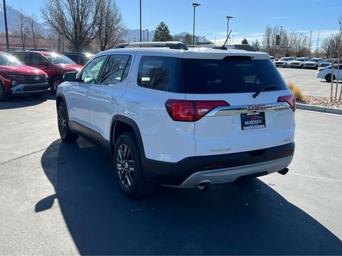 Used 2019 GMC Acadia SLT image 10