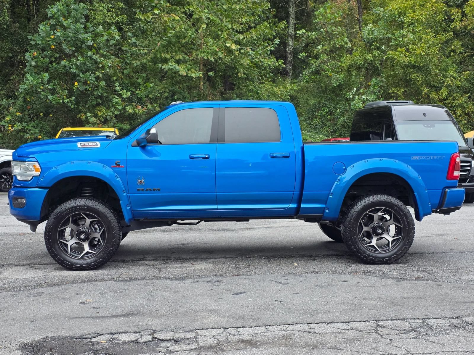 Used 2022 RAM 2500 Big Horn w/ Level C Equiment Group AWD/4WD image 4