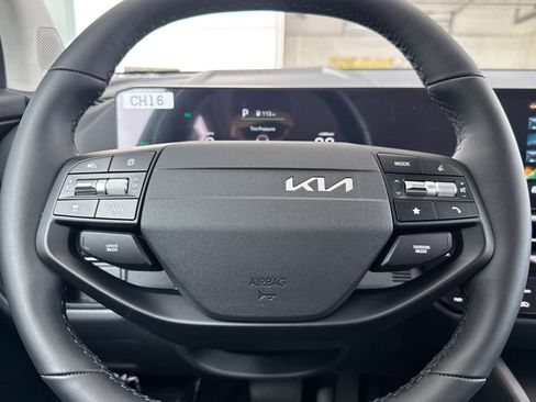 New 2026 Kia Sportage S AWD/4WD image 23
