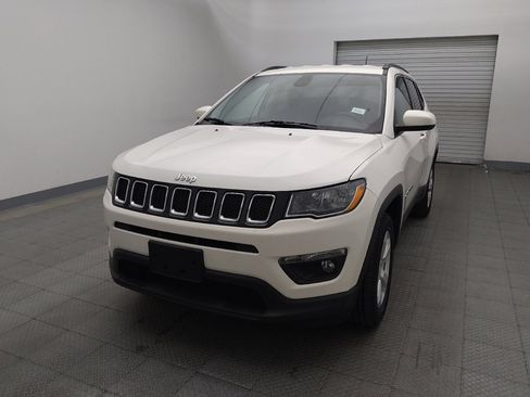 Used 2020 Jeep Compass Latitude w/ Popular Equipment Group AWD/4WD image 15