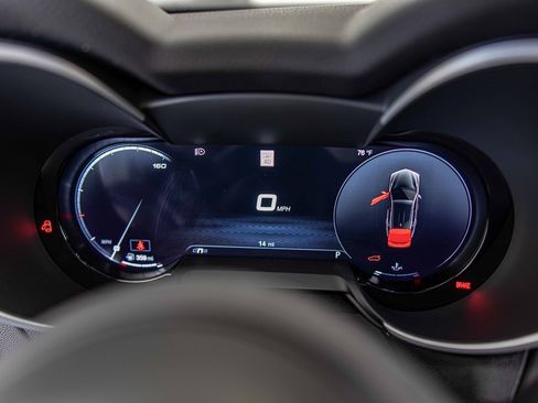 New 2025 Alfa Romeo Stelvio Sprint image 25