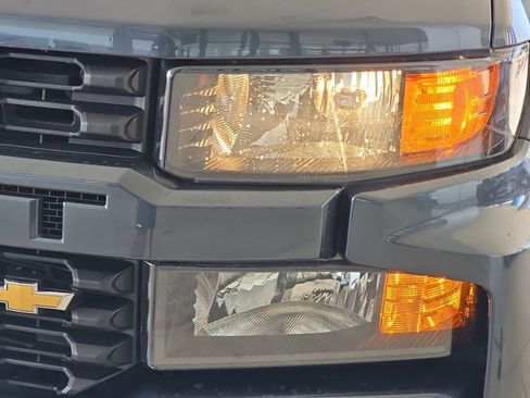 Certified 2022 Chevrolet Silverado 1500 Custom w/ Safety Confidence Package image 35