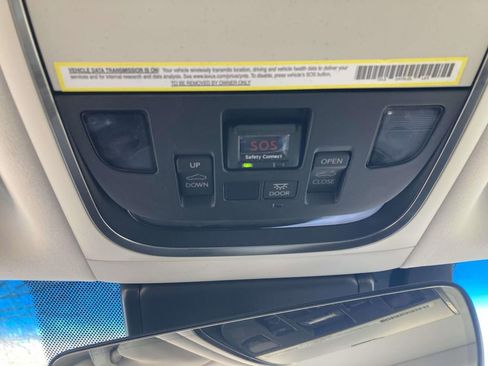 Used 2019 Lexus LS 500 w/ Accessory Package (Z2) image 18