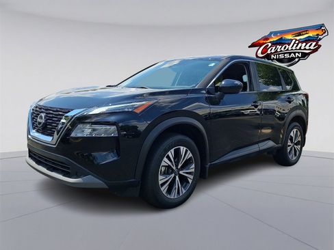 Used 2024 Nissan Rogue SV AWD/4WD image 3