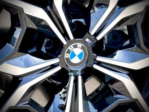 Used 2022 BMW X3 xDrive30i w/ M Sport Package 2 image 16