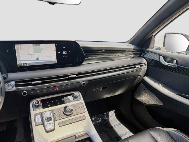 Used 2024 Hyundai Palisade Calligraphy FWD image 25