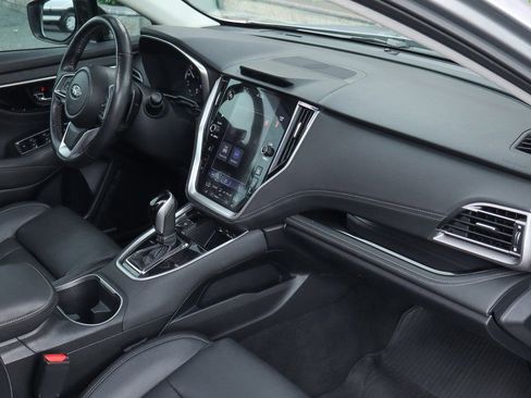 Used 2022 Subaru Outback Limited image 43