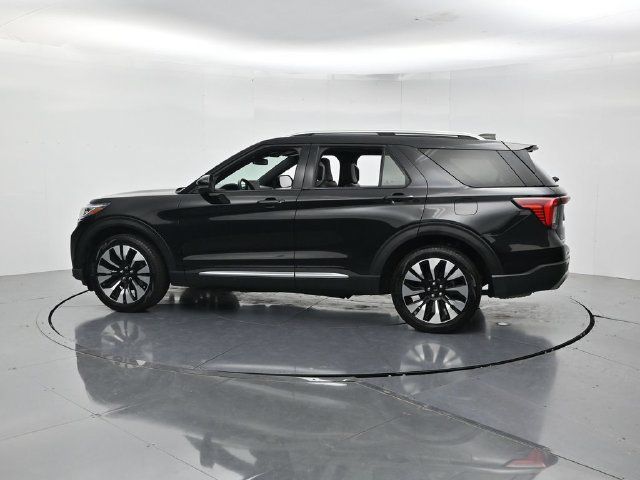 Certified 2025 Ford Explorer Platinum w/ LUX Leather Package AWD/4WD image 8