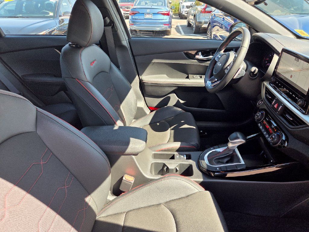 Used 2024 Kia Forte GT FWD image 27