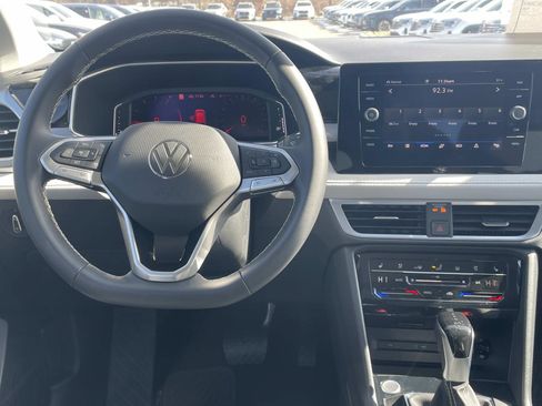 New 2026 Volkswagen Taos SEL AWD/4WD image 14