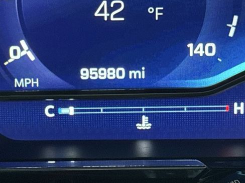 Used 2022 Chevrolet Silverado 1500 ZR2 image 21