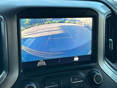 Used 2019 Chevrolet Silverado 1500 LT Trail Boss image 19