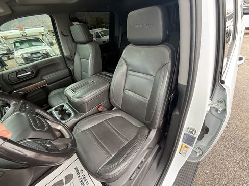 Used 2022 GMC Sierra 2500 Denali w/ Denali Ultimate Package AWD/4WD image 14