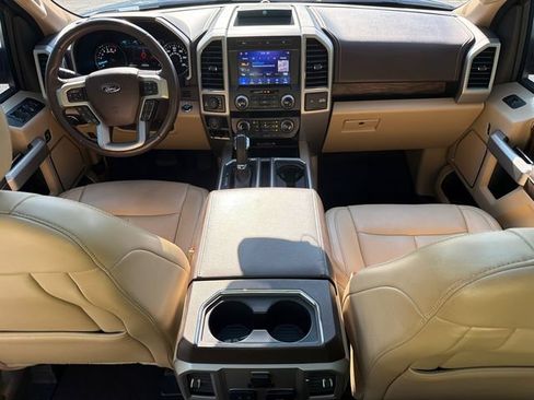Used 2020 Ford F150 Lariat w/ Equipment Group 502A Luxury AWD/4WD image 25