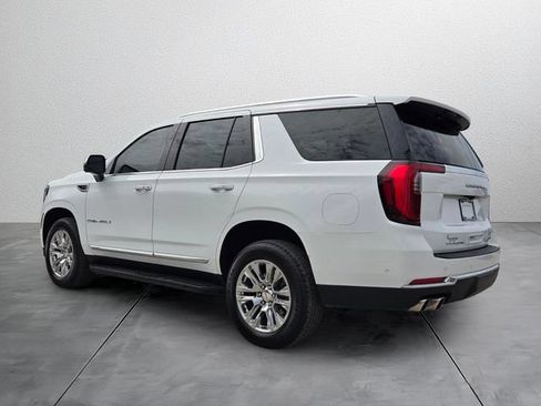 Used 2025 GMC Yukon Denali RWD image 3