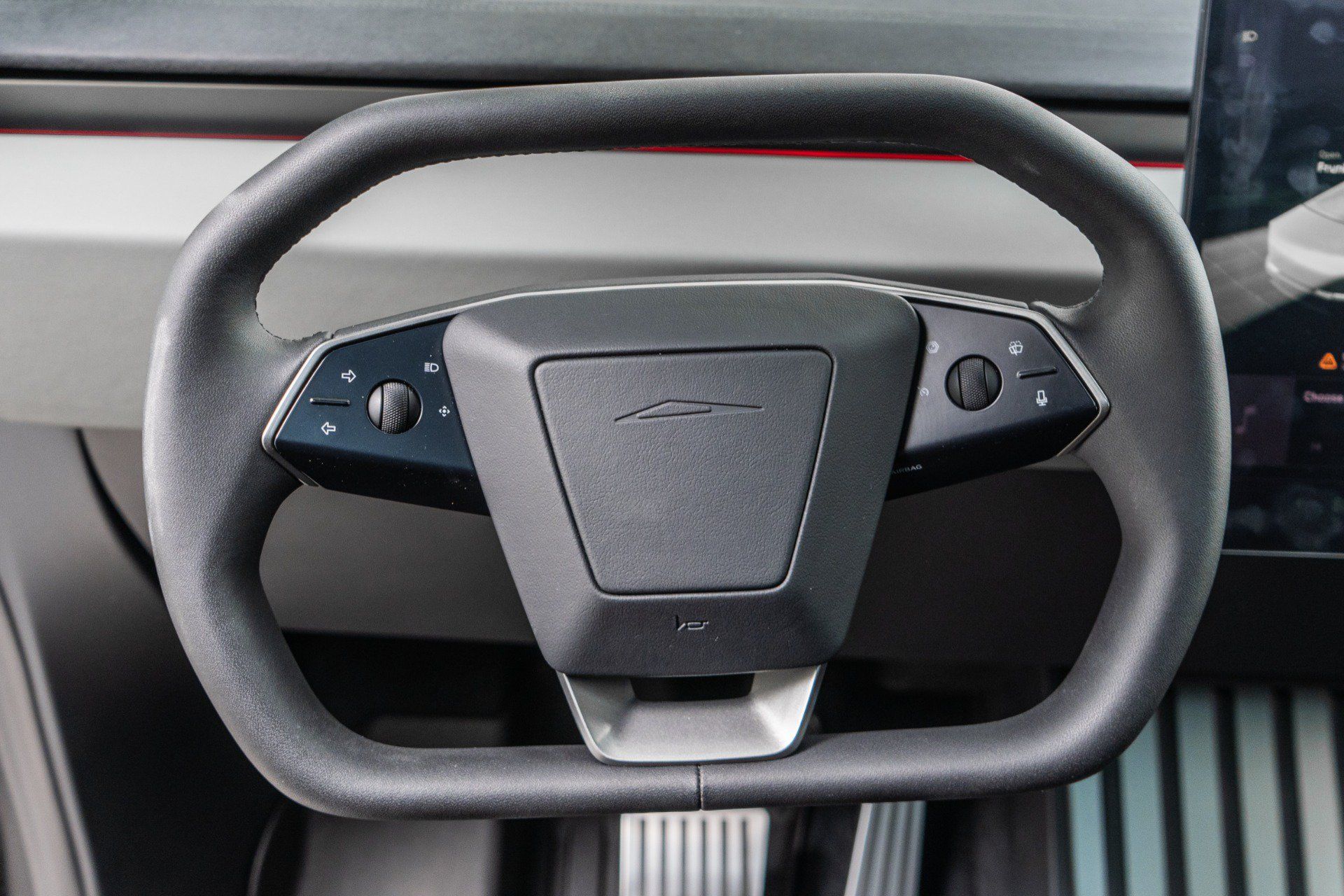 Used 2024 Tesla Cybertruck Cyberbeast AWD/4WD image 14