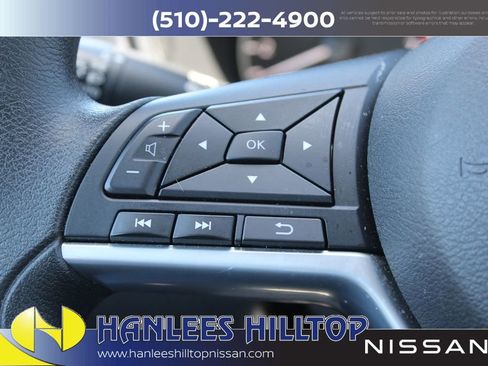 Used 2025 Nissan Altima 2.5 SV FWD image 27
