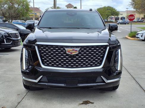 New 2026 Cadillac Escalade Luxury w/ Touring Package RWD image 6
