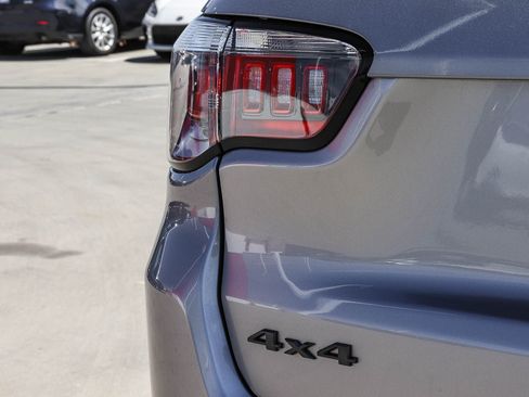 Used 2019 Jeep Compass Trailhawk AWD/4WD image 12
