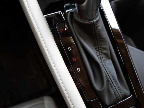 Used 2025 Honda Accord Touring image 29