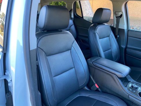 Used 2020 GMC Acadia SLT image 54