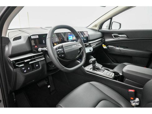 New 2026 Kia Sportage EX w/ EX Panorama Roof Package image 16