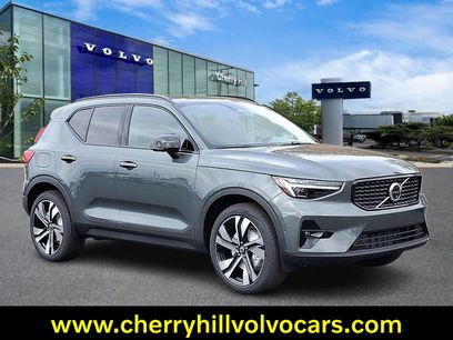 New 2026 Volvo XC40 B5 Ultra w/ Protection Package Premier