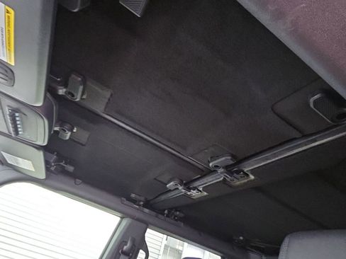 Used 2022 Ford Bronco Badlands AWD/4WD image 32