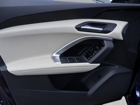 New 2025 Audi Q5 Premium image 10