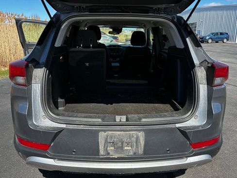 Used 2021 Chevrolet TrailBlazer LT w/ Driver Confidence Package image 30