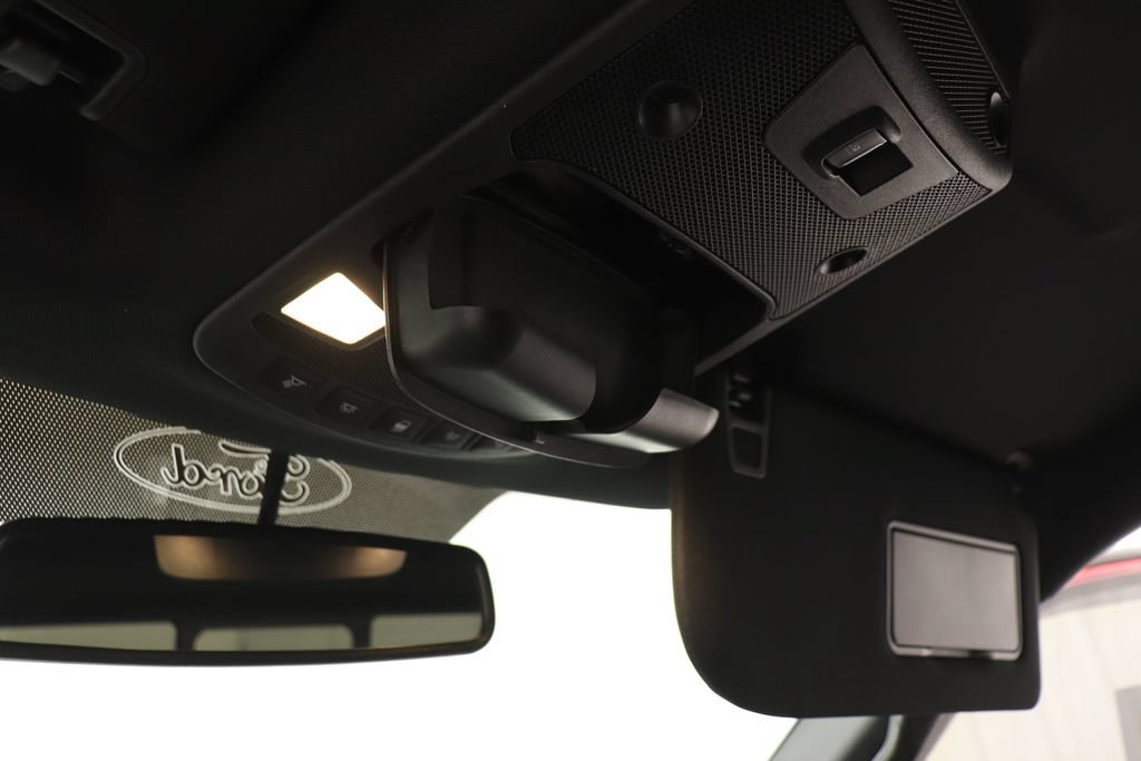 Used 2015 Ford F150 Lariat AWD/4WD image 15