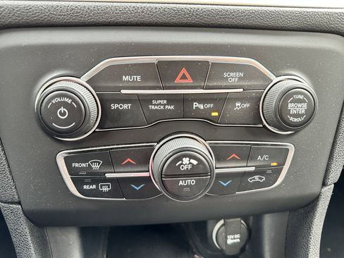 Used 2021 Dodge Charger GT w/ Performance Handling Group image 21