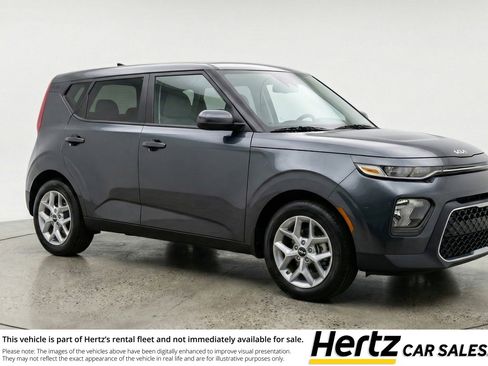 Used 2025 Kia Soul LX w/ LX Technology Package FWD image 1