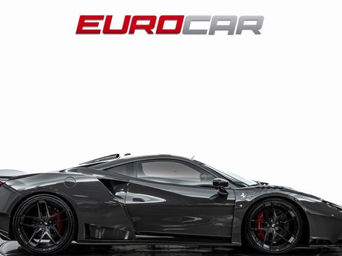 Used 2020 Ferrari F8 Tributo image 6