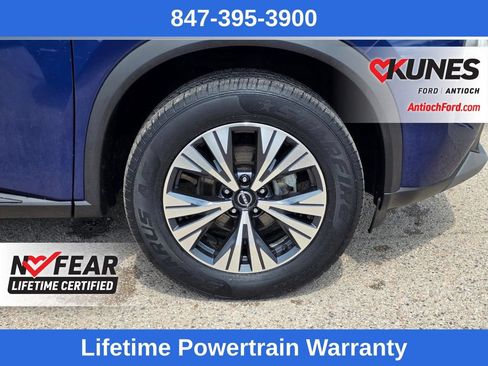 Used 2023 Nissan Rogue SV FWD image 9