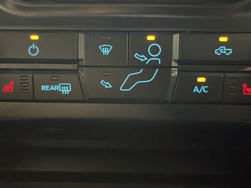 Used 2023 Ford F250 XLT w/ XLT Premium Package AWD/4WD image 25