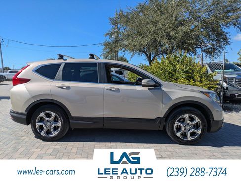 Used 2017 Honda CR-V EX image 2