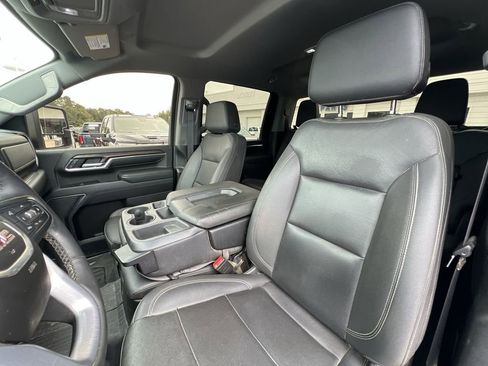 Used 2024 GMC Sierra 2500 SLT w/ LPO, GMC Protection Package image 15