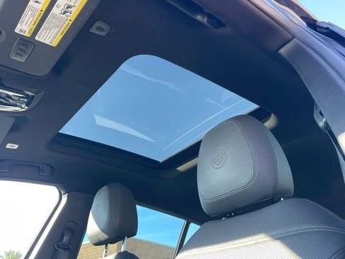 Used 2024 Alfa Romeo Tonale Veloce image 11