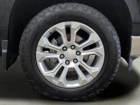 Used 2024 Chevrolet Silverado 1500 LTZ AWD/4WD image 29