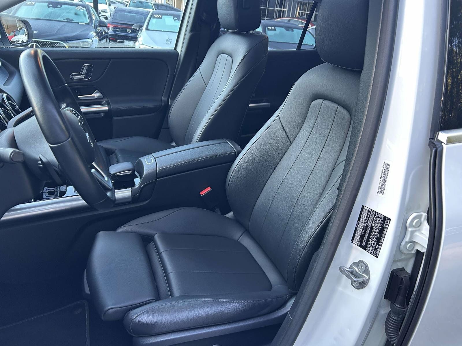 Used 2021 Mercedes-Benz GLA 250 4MATIC image 21