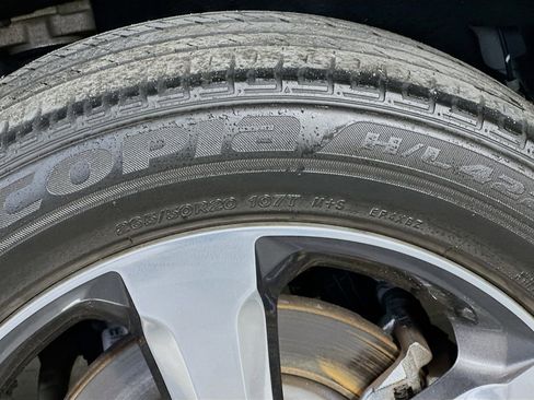 Used 2022 Jeep Grand Cherokee L Limited AWD/4WD image 33