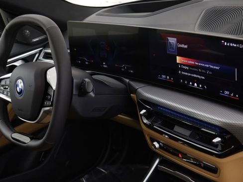 New 2026 BMW i4 xDrive40i w/ Premium Package AWD/4WD image 23